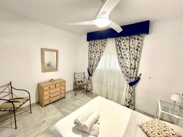 Amazing Apartment For Families Up To 6 Persons Benalmádena Exteriér fotografie